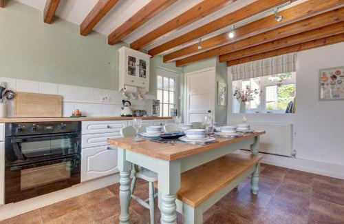 Stiffkey House | Flint Cottage