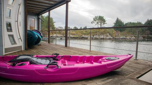 Nautnes Boat Rental | Floating Villa Bergen