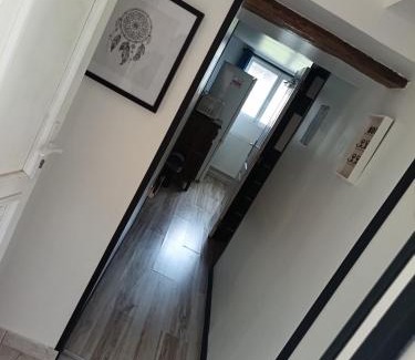 Leglantiers House | FloMar