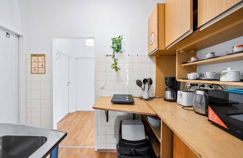 Schottenfeld Apartment | Flora Collection 4 in Vienna