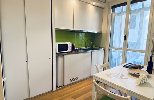 Le Cure Apartment | Florence Libertà apartment with balcony