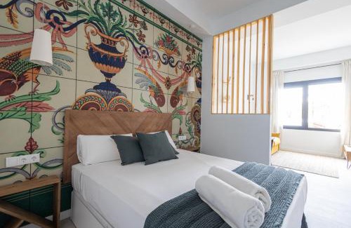 Jesus Apartment | FLORIT FLATS - Stylish Valencia Ceramic Apartments with Free Bicycles by the Joaquin Sorolla Station