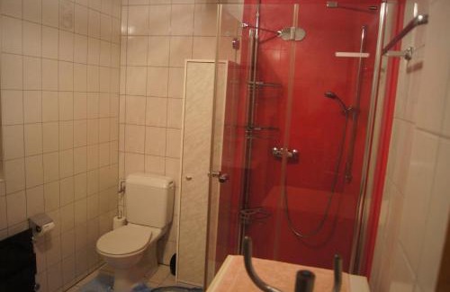 Wiler Bed & Breakfast | Fluehüsli