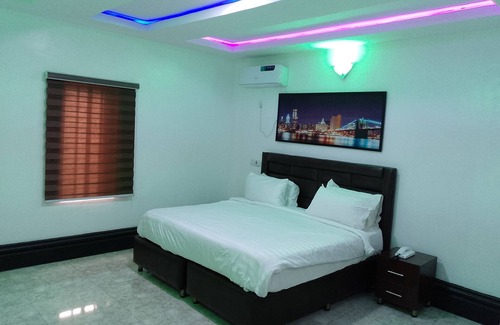 Agbor Hotel | FMMM1