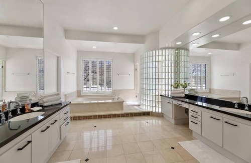 Pinnacle Peak Heights House | Foothills Home