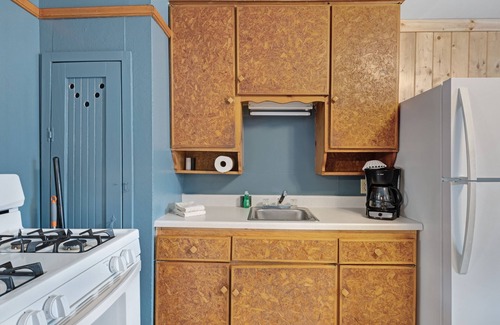 South Fork Cabin | Foothills Lodge 4 - South Fork