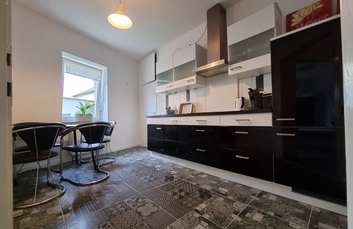 Harleshausen Apartment | for 1-7 persons