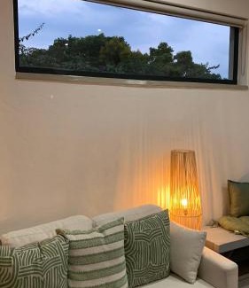 Menlo Park Apartment | Forest Hill