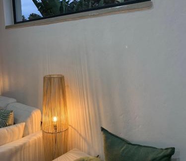 Menlo Park Apartment | Forest Hill