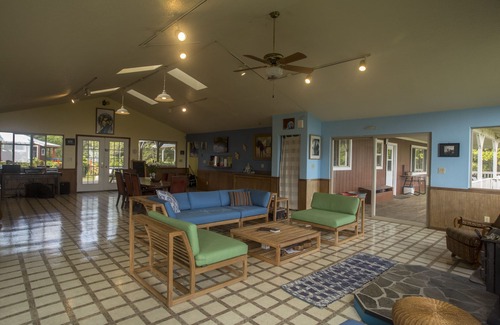 Honokaa Cabin | Forest Retreat Eco-Lodge - 24 acres of private land.