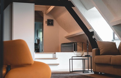 Kruibeke House | Former doctor's house in Kruibeke near Wissekerke Castle