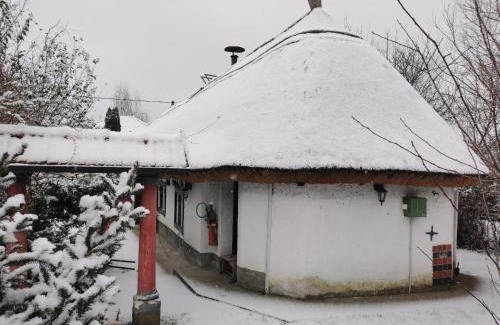 Egerszolat House | Forrás