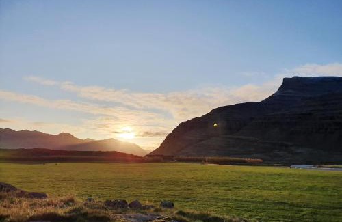 Djupivogur House | Fossardalur Guesthouse