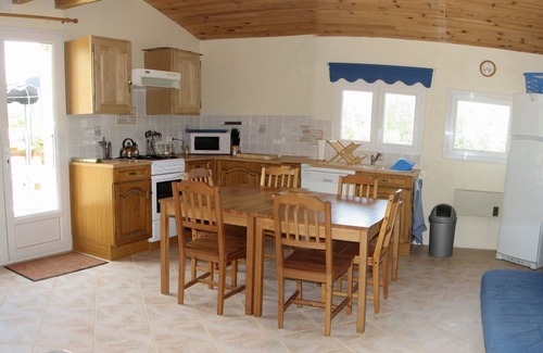 Limbrassac Cottage | Four independent cottages in an old farmhouse with swimming pool - "Languedoc"