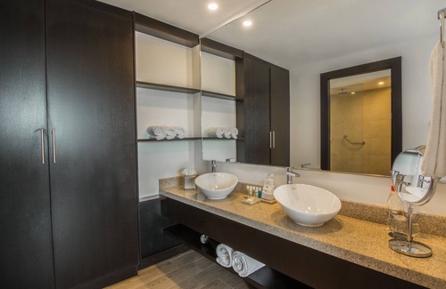 Cuenca Hotel | Four Points By Sheraton Cuenca