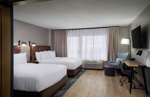 Englewood Hotel | Four Points by Sheraton Englewood