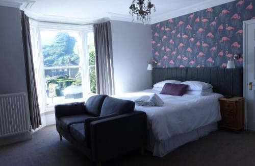 Castleton House | Four Seasons Guesthouse