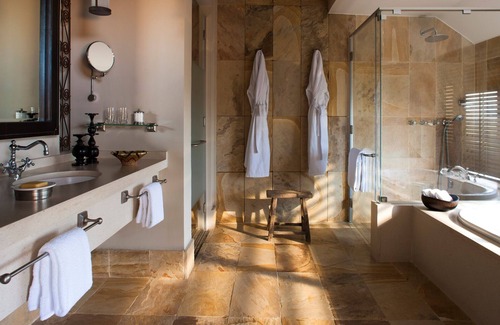 Serengeti National Park Hotel | Four Seasons Safari Lodge Serengeti