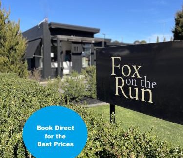 Kilmore Hotel | Fox on the Run - Motel Kilmore