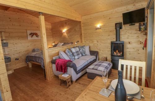 North Bitchburn House | Foxes Den