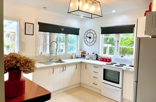 Foxton House | Foxton Rose Haven Retreat nestled amidst nature's embrace whispers of the trees