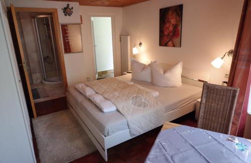 Bernried Bed & Breakfast | Frühstückspension Mayer-Schiller