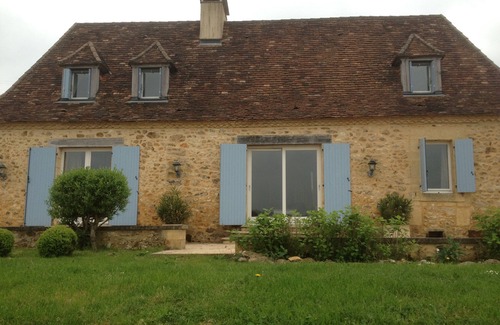 Rouffignac-Saint-Cernin-de-Reilhac House | Domaine de Laufrerie country house with lots of privacy in a rural setting.