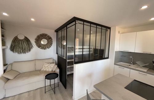 La Madrague Apartment | Luxury 2-bedroom/4-bedroom apartment - Superb sea view