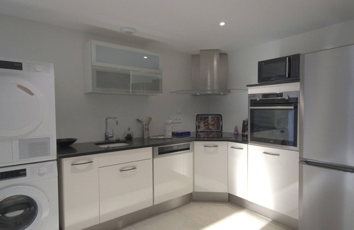 Ternuay-Melay-et-Saint-Hilaire Cottage | Cottage in forest with private pond, 1 bedroom, 2-4 people