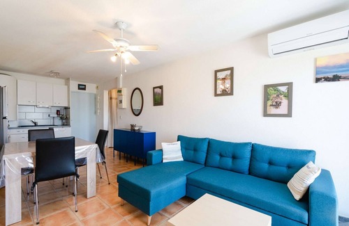 Gruissan Plage Apartment | FR33 Comfortable air-conditioned T2 Plage des Chalets