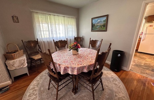 Ottumwa House | Fran's Cottage