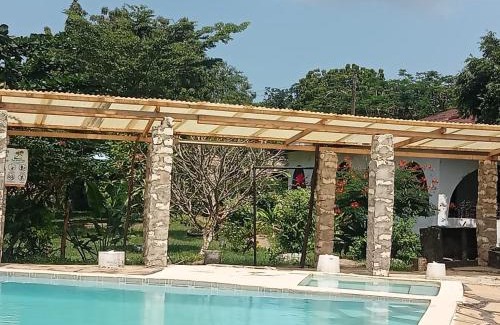 Tiwi House | Fred Hunter Villa