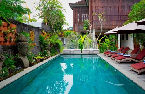 Batuan Apartment | Freddies Villas Ubud – Deluxe Room #08