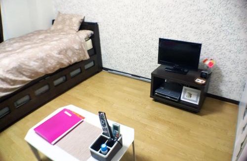 Nishijin Apartment | Free bike and free WIFI 204 Take it easy