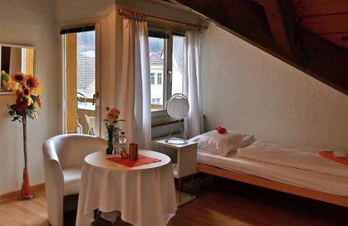 Embrach Bed & Breakfast | Freihof Embrach