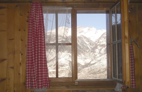 Erschmatt Ski Chalet | Freistehendes, Gemütliches Chalet in Oberems