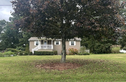 Killbuck House | French Ridge Retreat 25 mins from Amish Country and Mohican area.