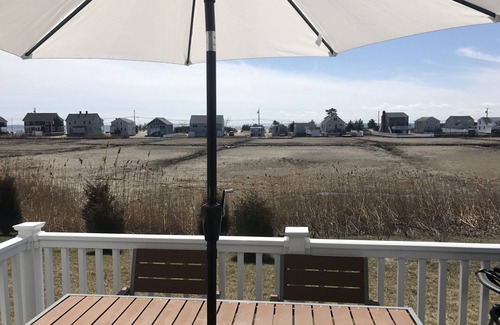 Westbrook Center House | Fresh, Airy Townhome next to Pilot's Point Marina with Long Island Sound Views