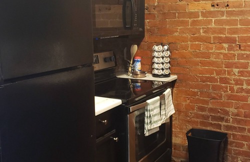 Corryville Apartment | Fresh Modern Industrial Split Level Apartment