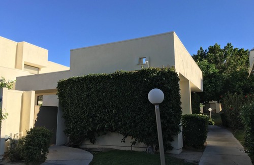 Palm Desert Condo | Fresh Modern Poolside&Tennis~South Palm Desert~Everything Close~Cheap Off Season