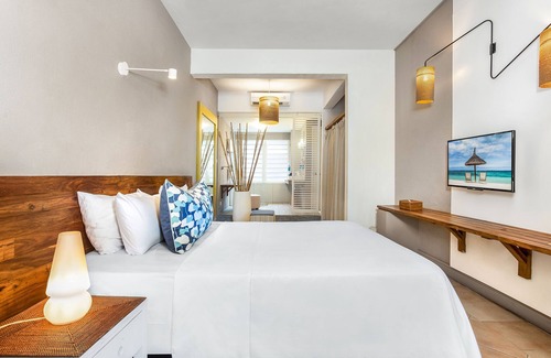 Trou d'Eau Douce Hotel | Friday Attitude