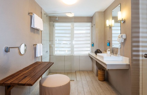 Trou d'Eau Douce Hotel | Friday Attitude