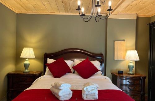 Port Alice House | Frigon Suite -Waterfront