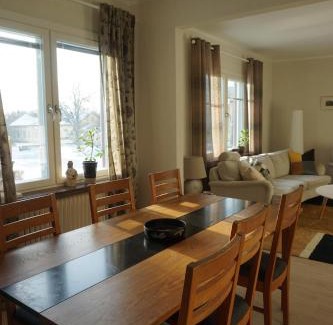 Hastveda Apartment | Friluftens våning