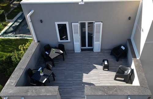 Villa Grazia di Carini House | From 'nfacci triple room