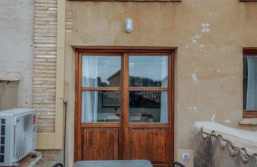 Alquezar Apartment | Fuendebaños Apartments