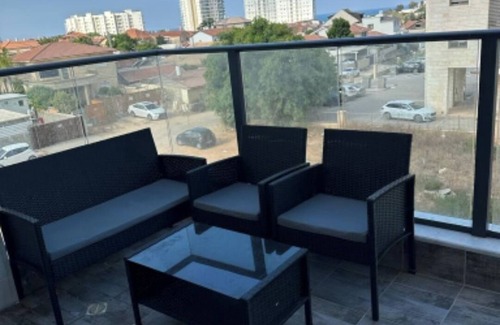 Hadera Apartment | Fully equipped seasonal apartment, close to hadera beach