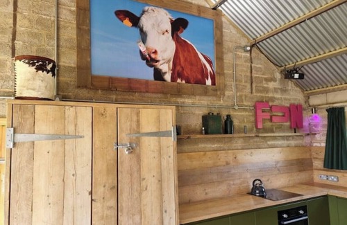 Culworth House | Funky barns, for up to 10 Special Friends