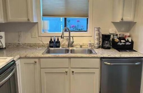 Medford House | Furnished 2 bed, 1.5 bath, fenced patio condo
