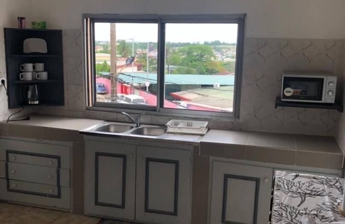 Libreville Apartment | Furnished apartment with balcony, 5 min from beach and town center